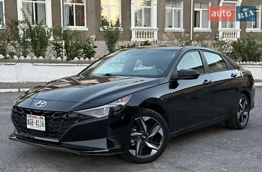 Hyundai Elantra  2023