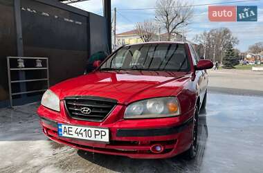 Hyundai Elantra  2004