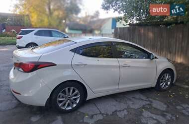 Hyundai Elantra  2014