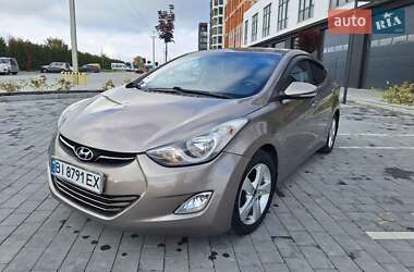 Hyundai Elantra  2012