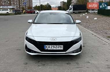 Hyundai Elantra 2020