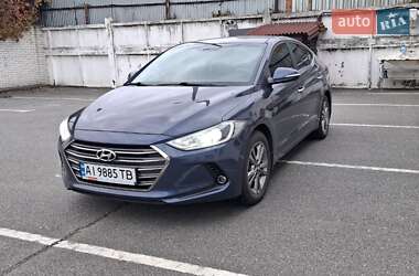 Hyundai Elantra  2018