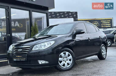 Hyundai Elantra 2011