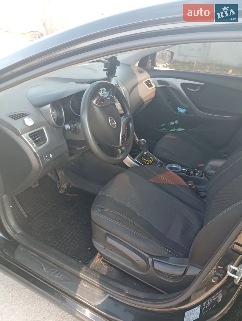 2013 Hyundai Elantra - мініатюра 4