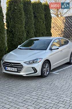 Hyundai Elantra  2016
