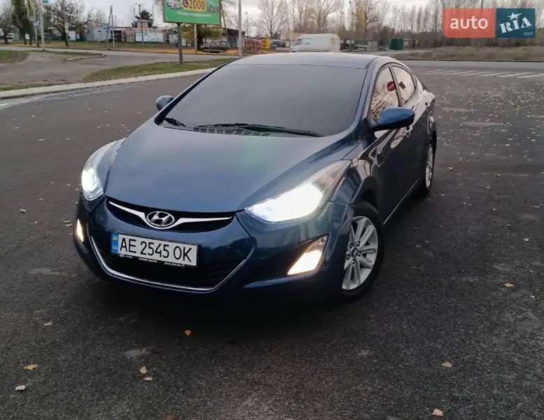 Hyundai Elantra 2015