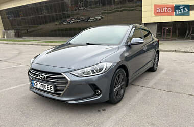 Hyundai Elantra  2018