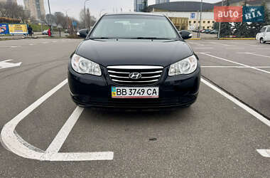 Hyundai Elantra 2010