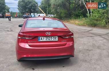 Hyundai Elantra 2016