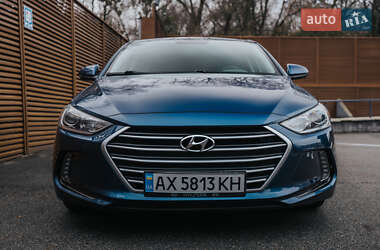 Hyundai Elantra 2017