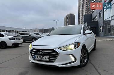 Hyundai Elantra 2017