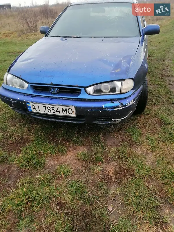 Hyundai Elantra 1995