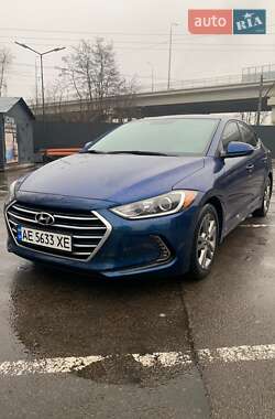 Hyundai Elantra  2016