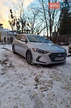 Hyundai Elantra  2016