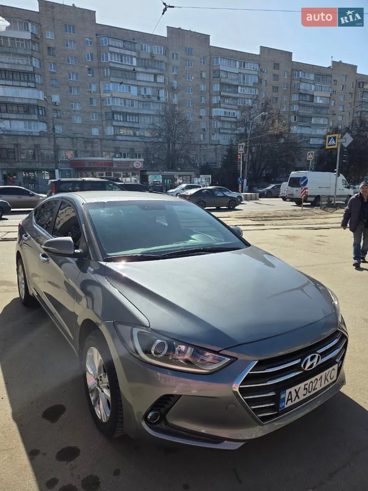 2018 Hyundai Elantra - мініатюра 2