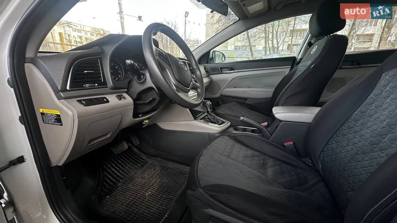 2016 Hyundai Elantra - мініатюра 2