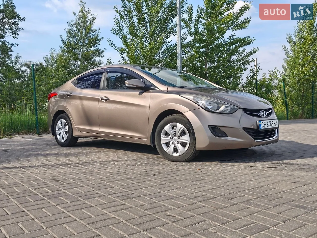 2013 Hyundai Elantra - мініатюра 3