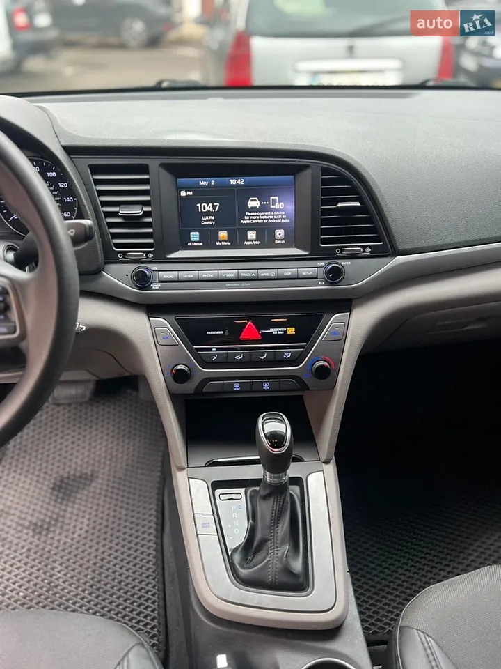 2016 Hyundai Elantra - мініатюра 5