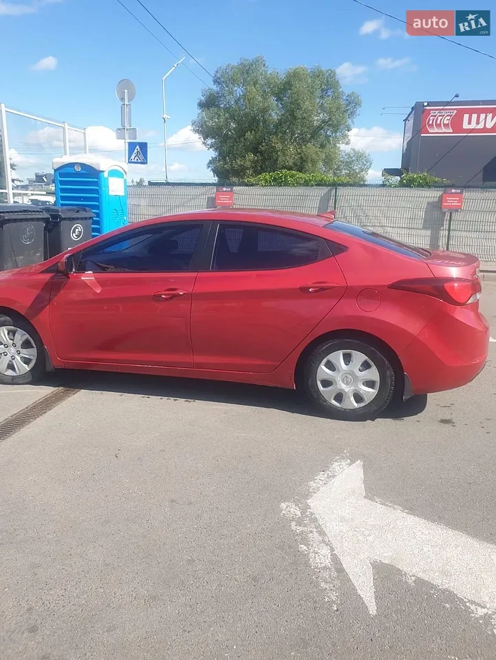 2015 Hyundai Elantra - мініатюра 2