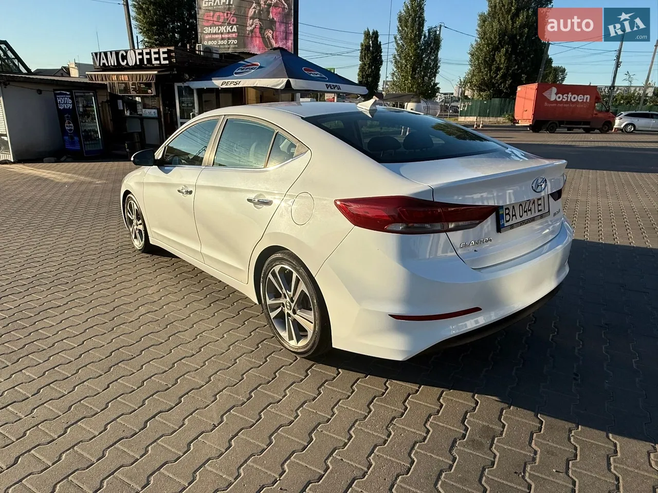 2016 Hyundai Elantra - мініатюра 5