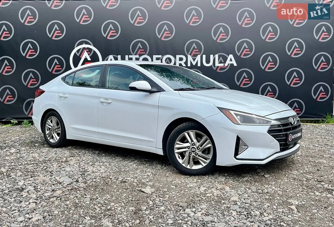 2018 Hyundai Elantra - фото 1