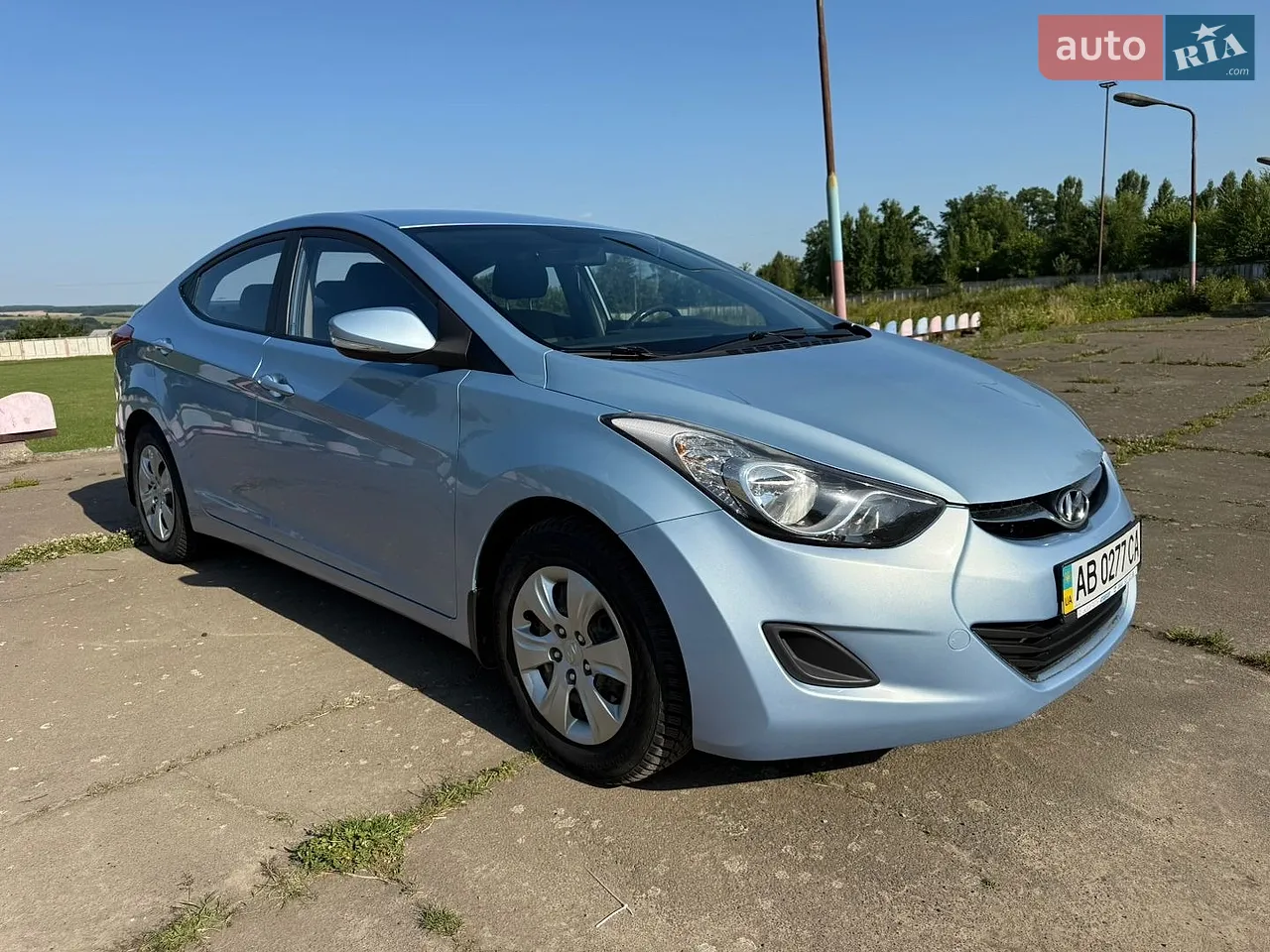 2013 Hyundai Elantra - мініатюра 2