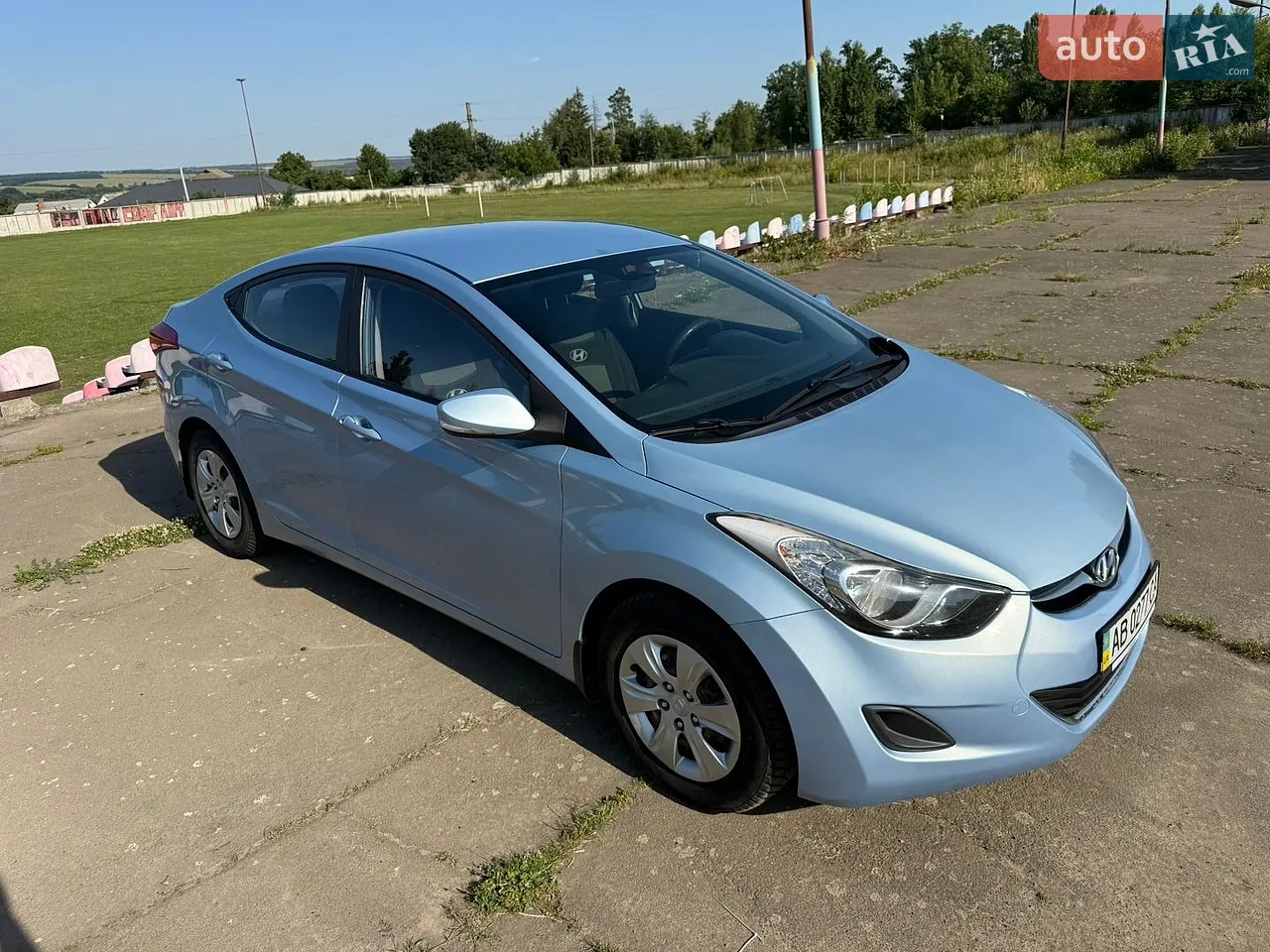 2013 Hyundai Elantra - мініатюра 3