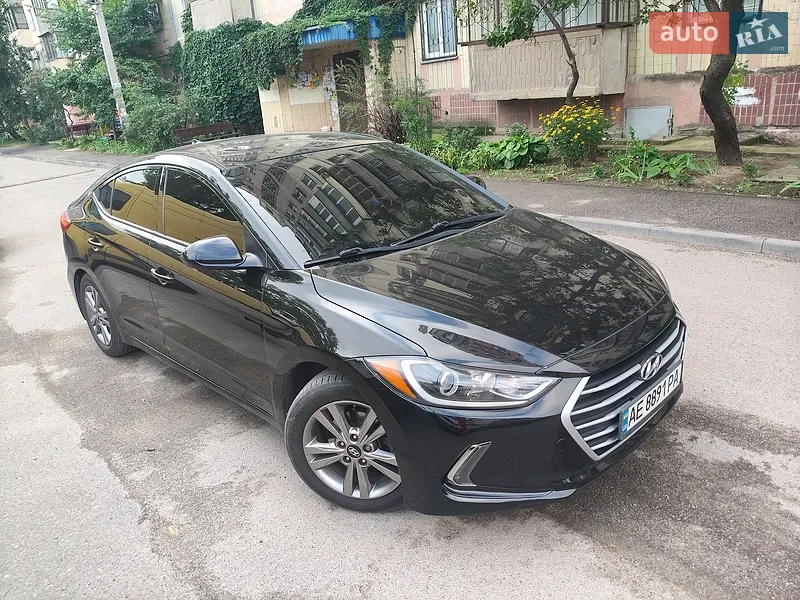 Hyundai Elantra