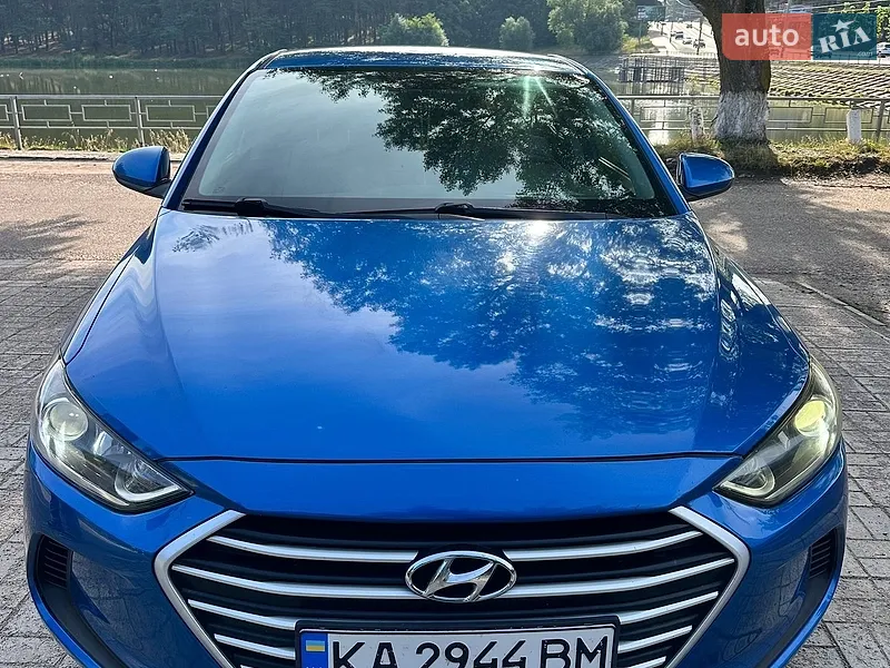 Hyundai Elantra 2016