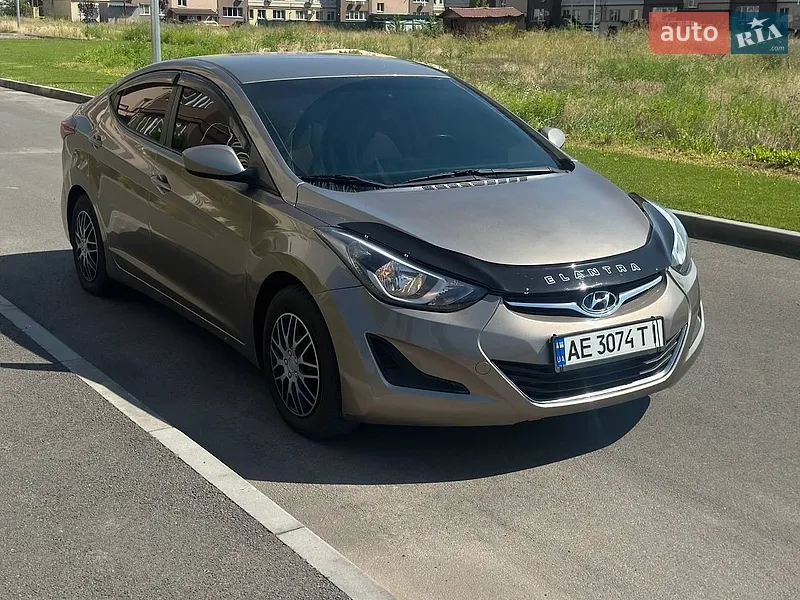 Hyundai Elantra 2014