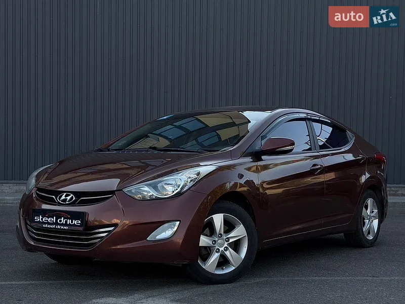 Hyundai Elantra 2013
