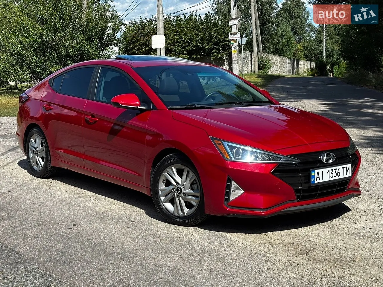 2019 Hyundai Elantra - фото 1