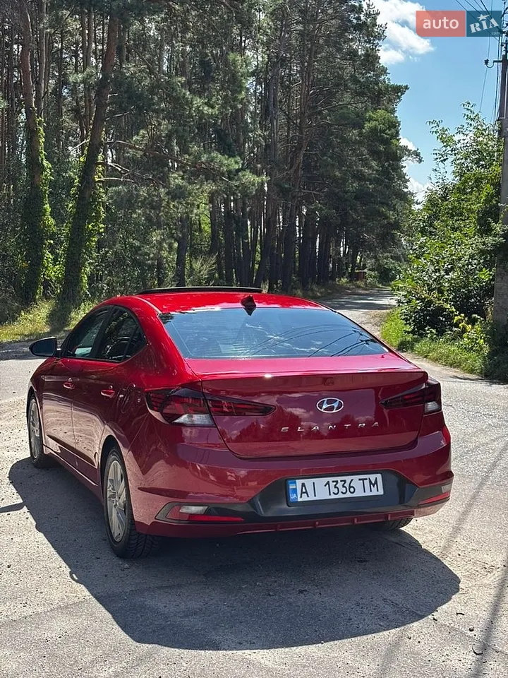 2019 Hyundai Elantra - мініатюра 5