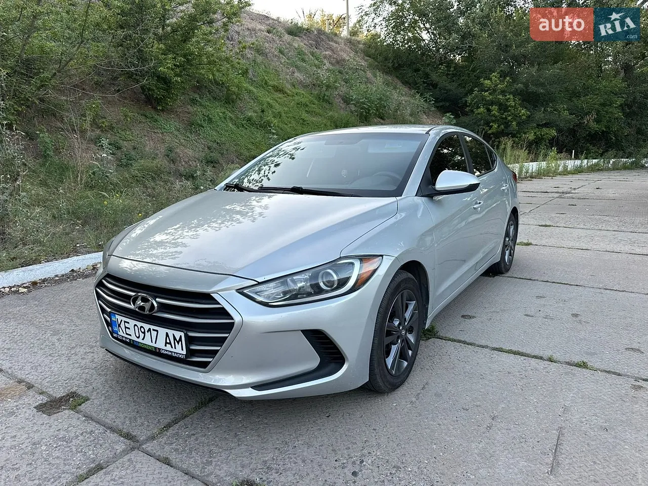 2016 Hyundai Elantra - фото 1