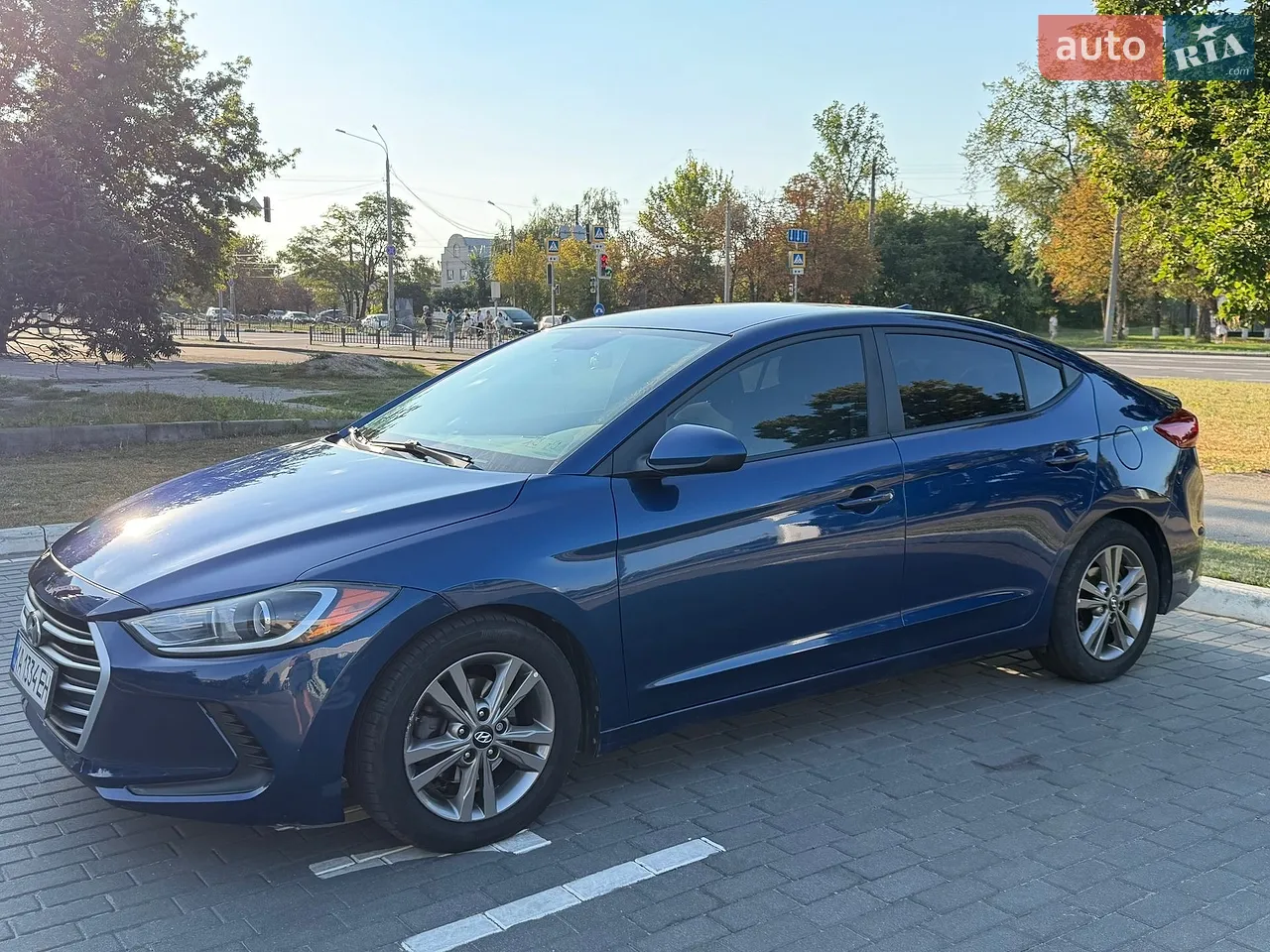 2018 Hyundai Elantra - мініатюра 2