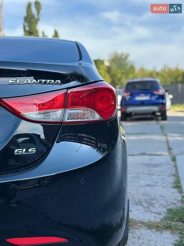 2012 Hyundai Elantra - мініатюра 5