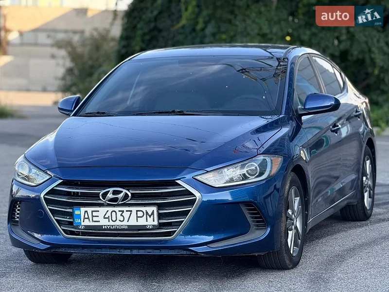 Hyundai Elantra