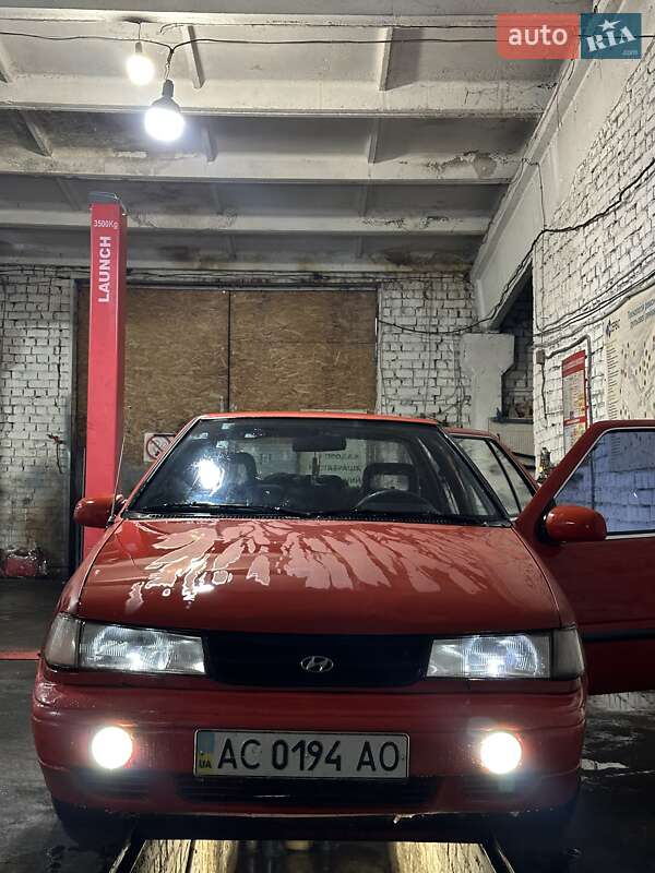 Hyundai Excel