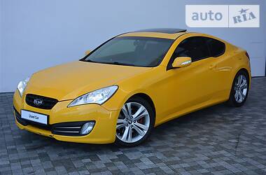 Hyundai Genesis Coupe Coupe 2.0T 2011