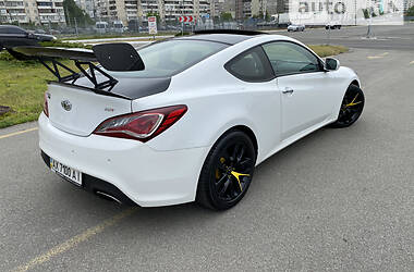 Hyundai Genesis Coupe  2012