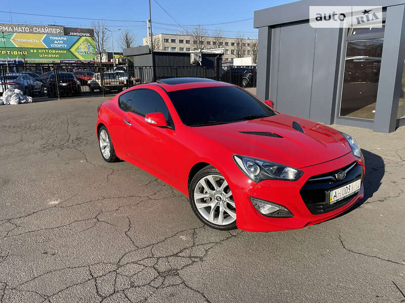 Купе Hyundai Genesis Coupe