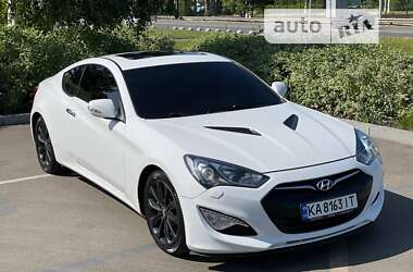 Hyundai Genesis Coupe  2012