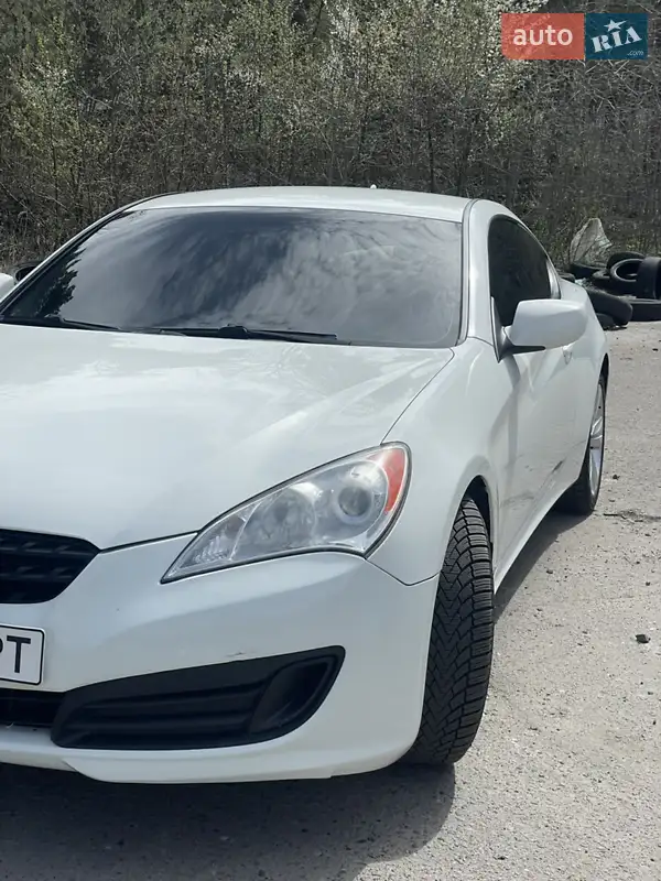 Hyundai Genesis Coupe 2012