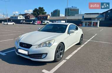 Hyundai Genesis Coupe 2011
