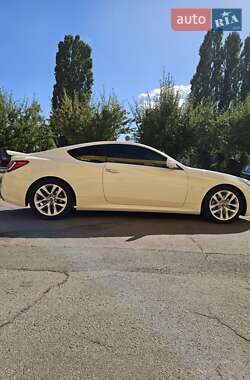 Hyundai Genesis Coupe 2012