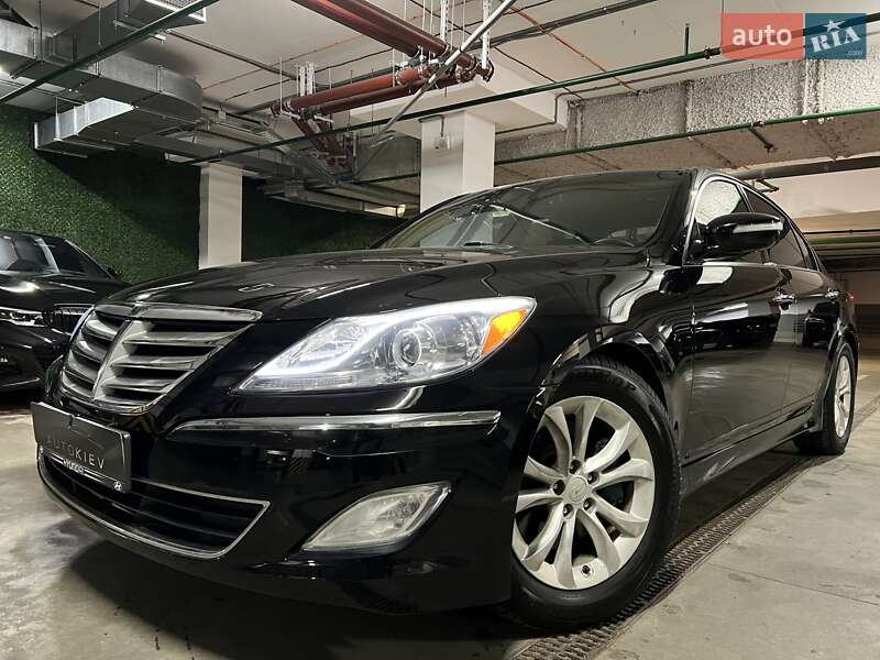 Hyundai Genesis