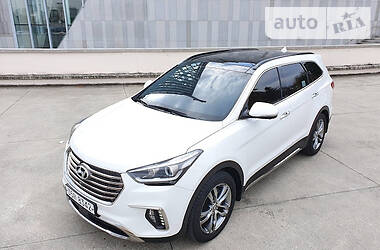 Hyundai Grand Santa Fe  2015