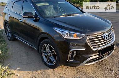 Hyundai Grand Santa Fe  2017