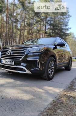 Hyundai Grand Santa Fe  2016