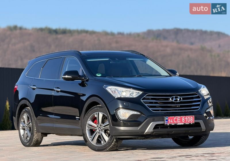 Hyundai Grand Santa Fe